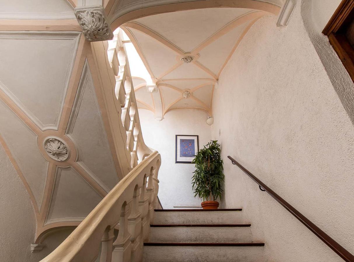 Superbe Appartement Dans Le Coeur De La Ville Antibes Exterior photo